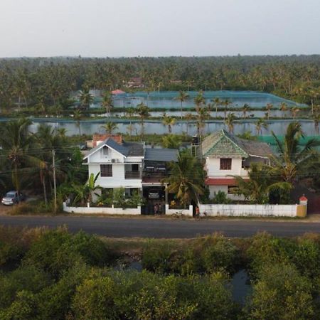 Karma Homestay Mundrothuruth 외부 사진